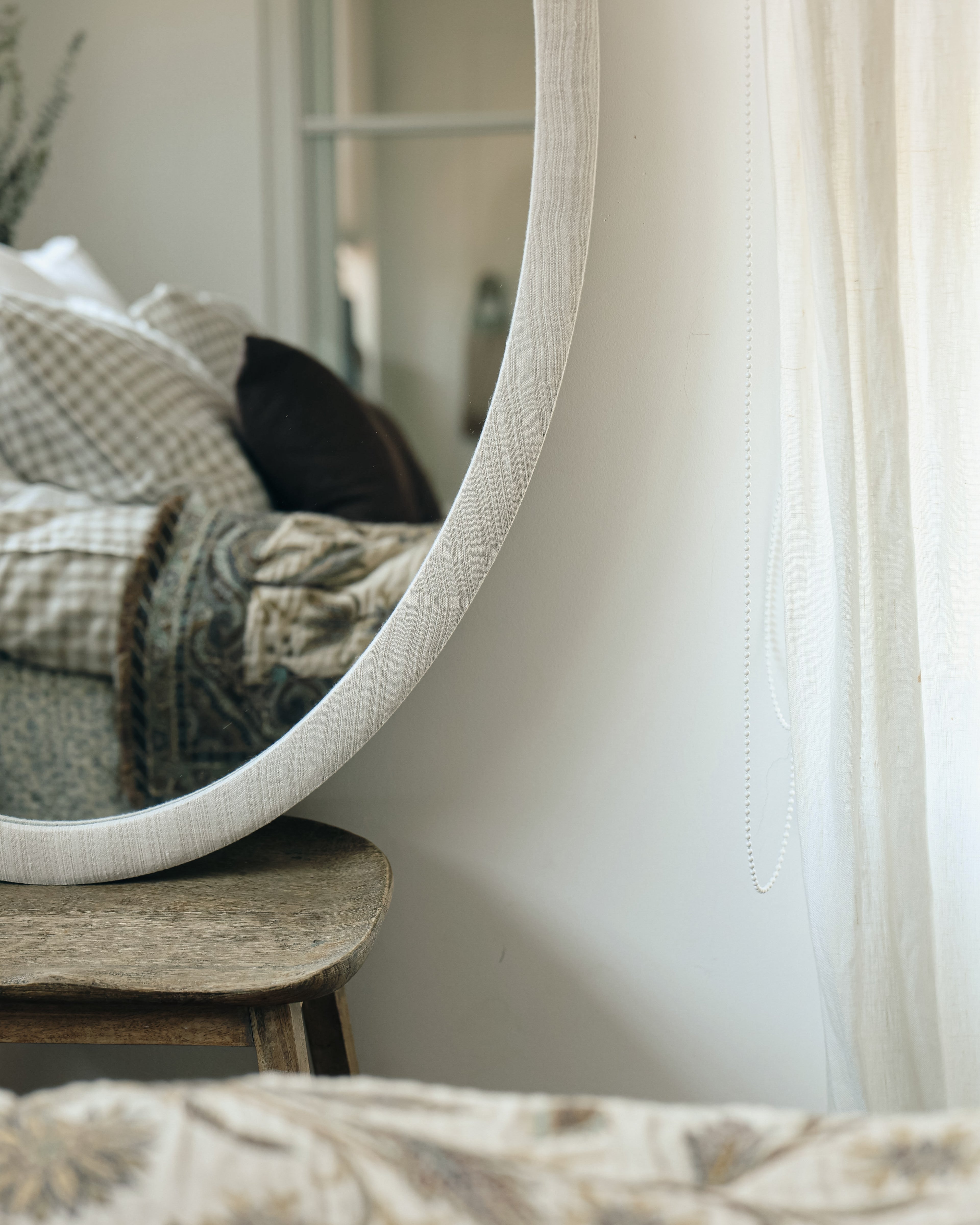 The Oat Mirror