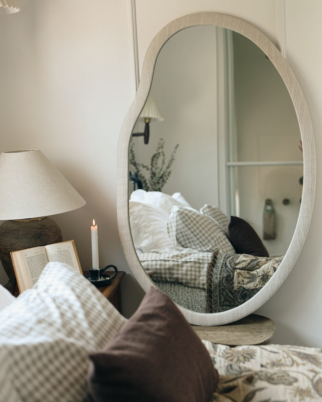 The Oat Mirror